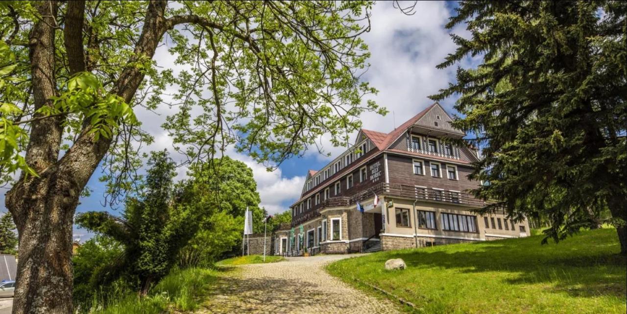 Spa Hotel Bily Horec Harrachov Bagian luar foto