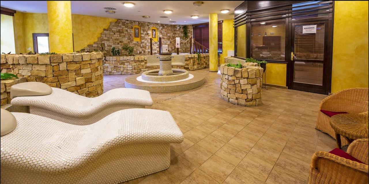 Spa Hotel Bily Horec Harrachov Bagian luar foto